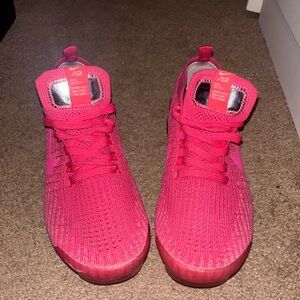 Women Pink Nike vapormax Sneakers